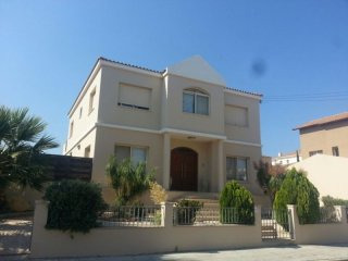 Villa for rent Sfalantziotissa area