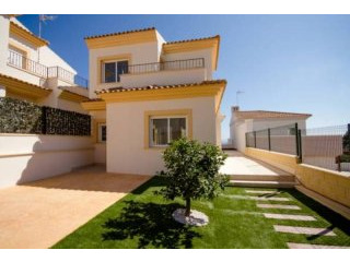 3 Bedroom 3 Bathroom Villa In El..