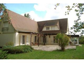 5 bedroom House For Sale: 27190 CONCHES..