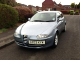 Alfa Romeo 147  t spark