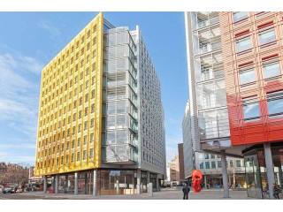 Central St Giles Piazza, St Giles High..