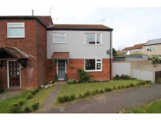 3 bedroom, End Of Terrace House house..