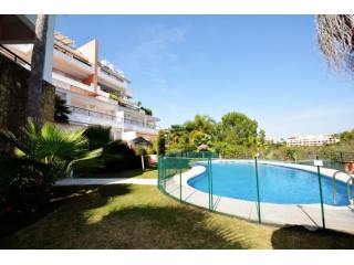 Apartment - Frontline golf apartment..