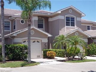 3 bedroom Condominium For Sale: Naples..