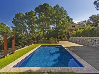 Country House With Charming Garden In..