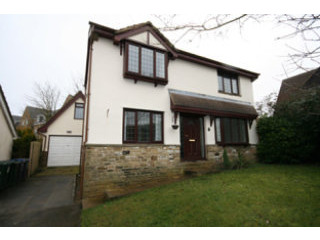 Heatherside, Baildon Bd17 5lg