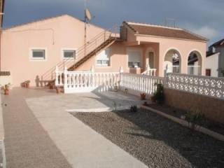 7 Bedrooms - Villa - Alicante - For Sale