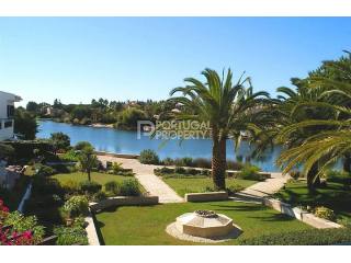Fantastic Lake Views
