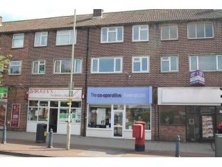 Unfurnished 3 bedroom Property For..