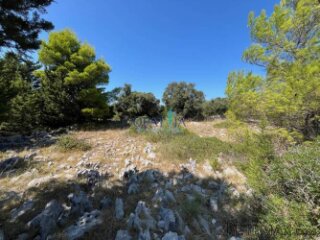 Vir, južna strana parcela 600m²