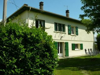 4 Bedrooms - House - Midi-Pyrenees -..