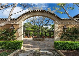 5 bedroom House For Sale: 610 Cima..