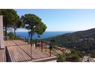 Modern house in urb.Es Valls, Begur.