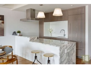 2 bedroom Apartment For Sale: 538..