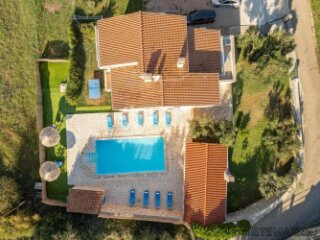 Predivna mediteranska vila s bazenom na otoku Pašmanu