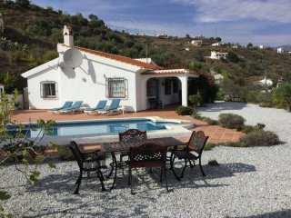 Villa for Sale in Competa, Competa..