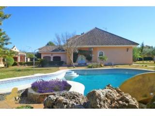 se vende Villa, chalet, Santiscal..
