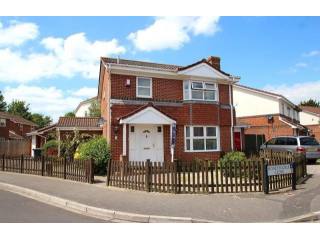 3 bedroom Detached House For Sale:..