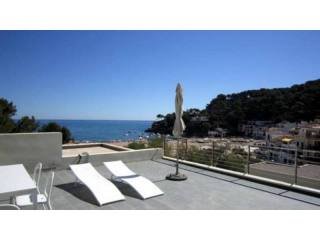 DUPLEX-APARTMENT NEAR THE BEACH OF SA..