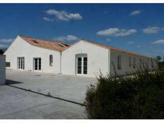 House & 9 Gites, Not Far From The Sea