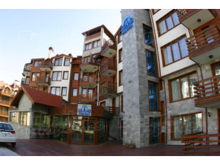 Spacious Fully Furnished 1 Bedroom..