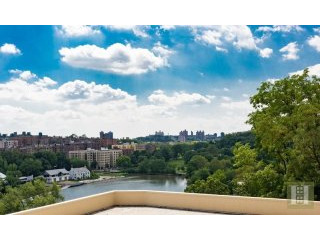 1 bedroom Apartment For Sale: 2500..