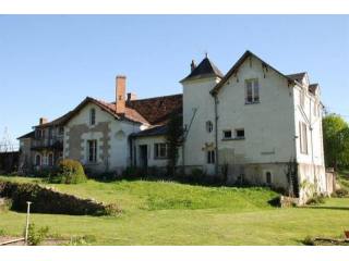 6 bedroom House For Sale: 37400 AMBOISE