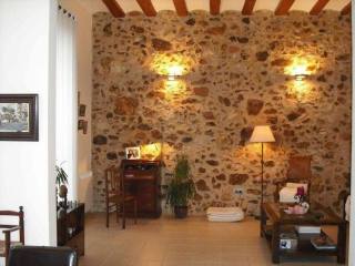 3 Bedrooms - Apartment - Girona - For..