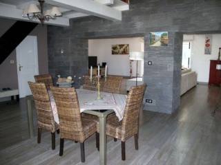 House - Bussac Sur Charente