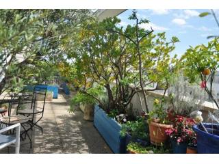5 bedroom Flat For Sale: 69007 LYON