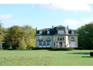 7 bedroom House For Sale: 02220 AISNE