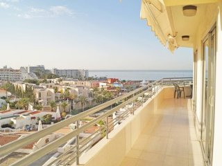2 Bedroom Apartment on Aparthotel Santa..