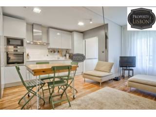 Newly Built 1 Bedroom Lisbon Apartment..