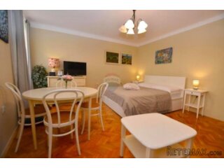 Rovinj,savršen stan 53m2 u centru,1.kat