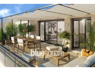 2 bedroomed flat in Antibes city center