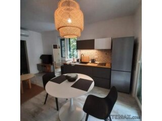 Predivna apartmanska kuća Podgora