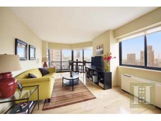 1 bedroom Apartment For Sale: 200 EAST..