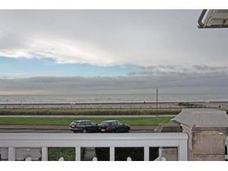 5 bedroom Villa For Sale: 62500 LE..
