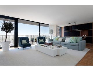 Contemporary Sea Front 3 Bedroom..