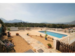 A HILL TOP CASTLE WITH PANORAMIC VIEWS!!!!!!!!!!!!!!!!!..