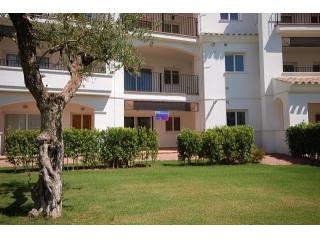 2 bedroom Apartment For Sale:..