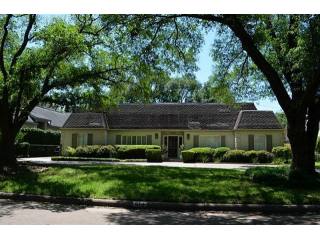 Land For Sale: 910 Old Lake Rd Houston..