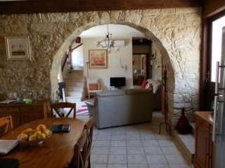 Pachna,3 Bedm Fully Renovated, Fully..