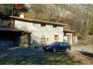 5 Bed Country House For Sale 5 2,691..