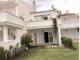 3 Bedrooms - Townhouse - Malaga - For..