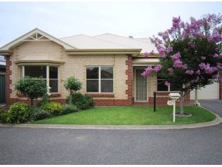 Spacious independent living unit! -..