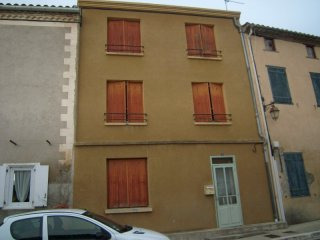 4 Bedrooms - Villa -..