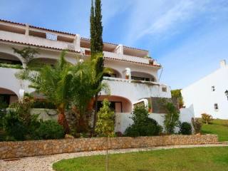 Ideally located, this duplex apartment..