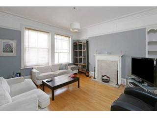Bedford Court Mansions, Bedford Avenue..