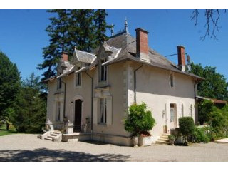 An Impressive Old Stone Built Property..